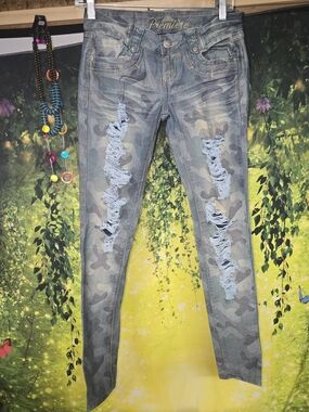 #169 Vintage Premier Women's Ripped Low-Rise Camo Skinny Jeans - Blue-Green Wash